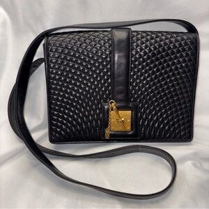 Bally Vintage Quilted Leather Pin Lock Closure Shoulder Bag RARE Gold Hardware
